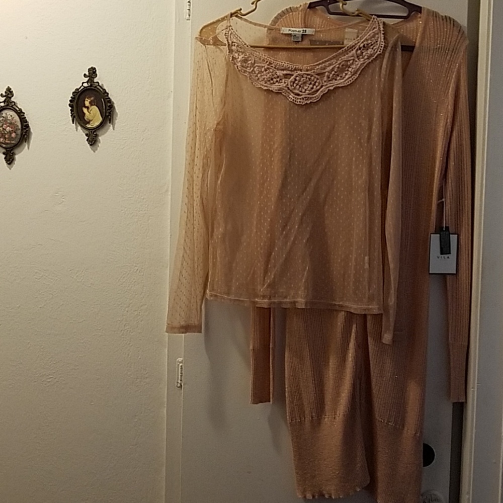 BUNDLE..*NEW* "VILLA" CARDIGAN & SHEER "FOREVER21"